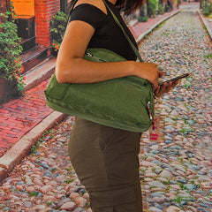Fino SK-CA7730 Waterproof Ultra-Light Crinkle Nylon Shoulder Bag