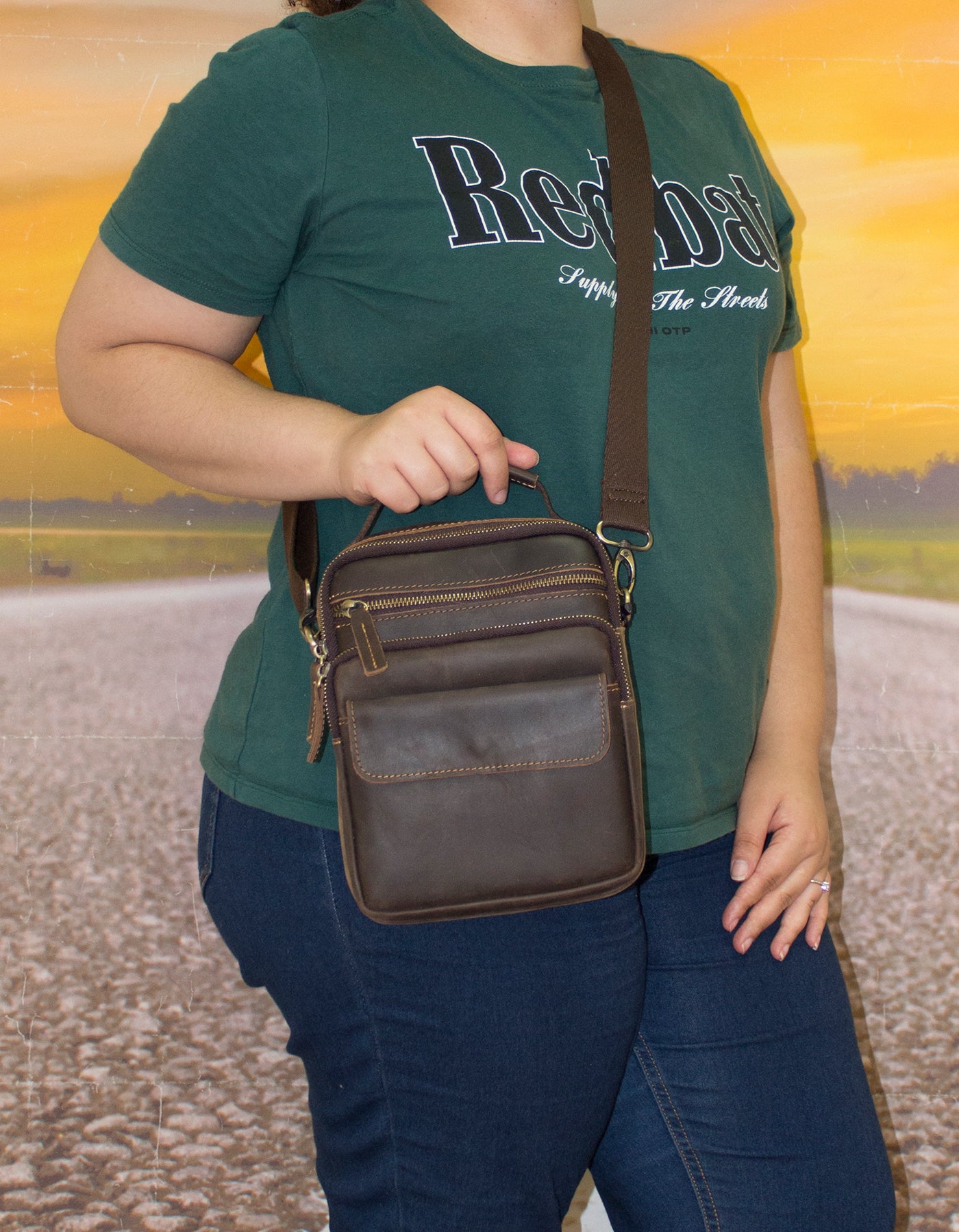 Fino 6592-1 Unisex Sling/ Crossbody Full Grain Genuine Leather Bag