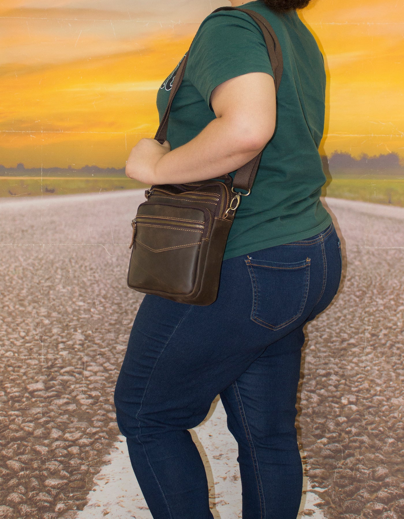 Fino 6592-3 Unisex Full Grain Genuine Leather Sling/ Shoulder Bag