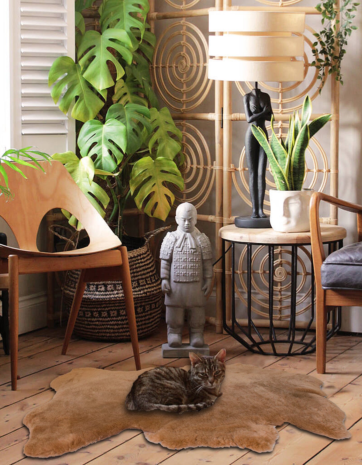 Luvsa AMT-221 100% Natural AAA Grade African Merino Sheep Skin Rug - Mocha