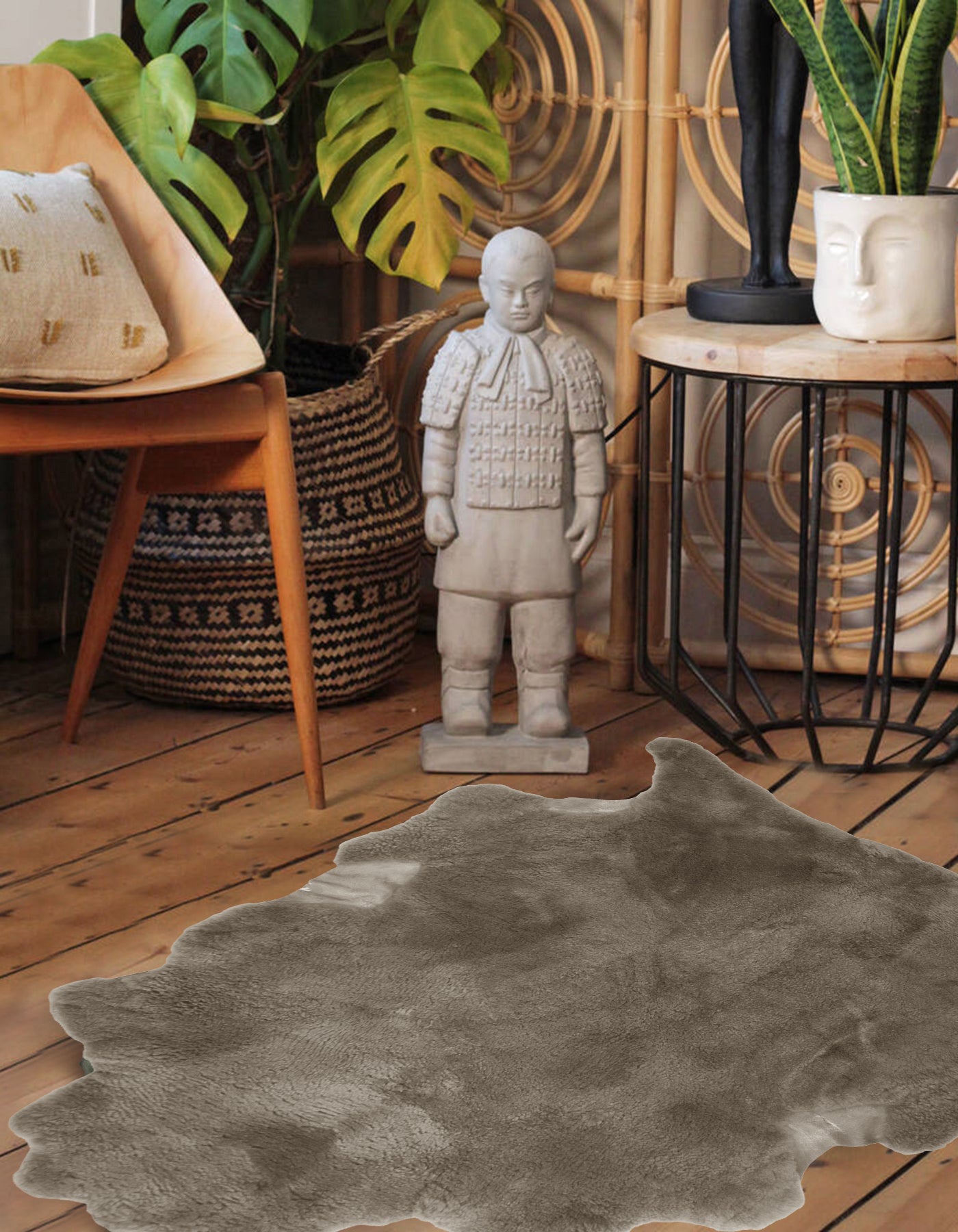 Luvsa AMT-226 100% Natural AAA Grade African Merino Sheep Skin Rug - Mink