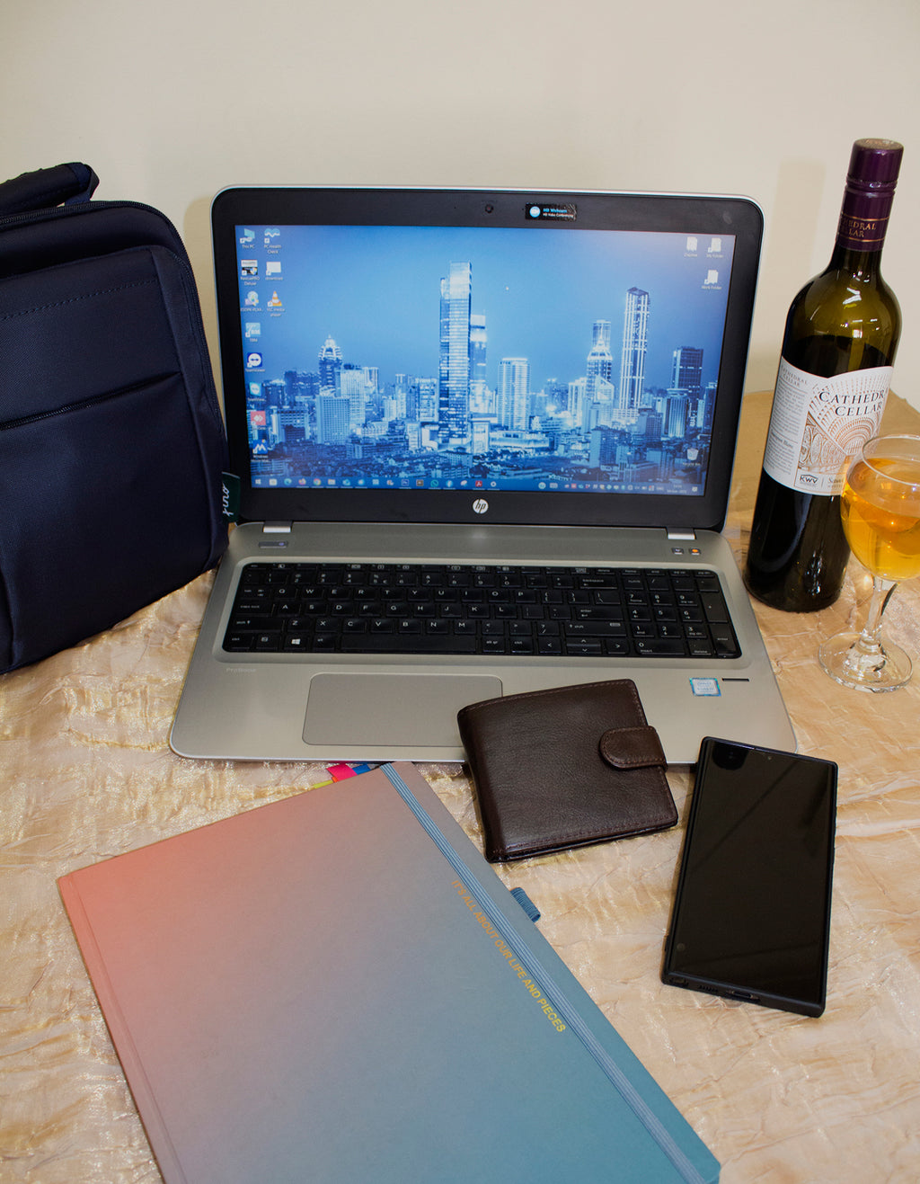 Fino DWS-809 Genuine Leather Bifold Card Wallet with Box - Dark Brown