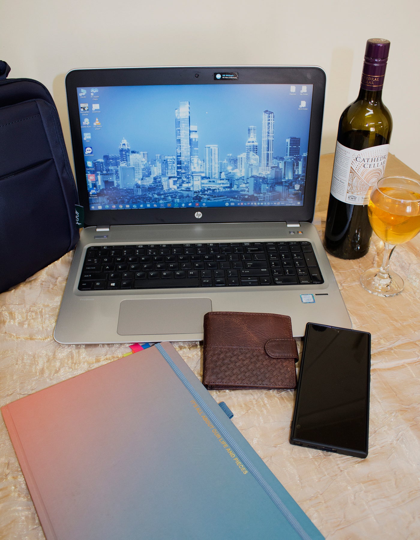 Fino DWS-832R RFID Blocking Genuine Leather Card Bifold Wallet with Box