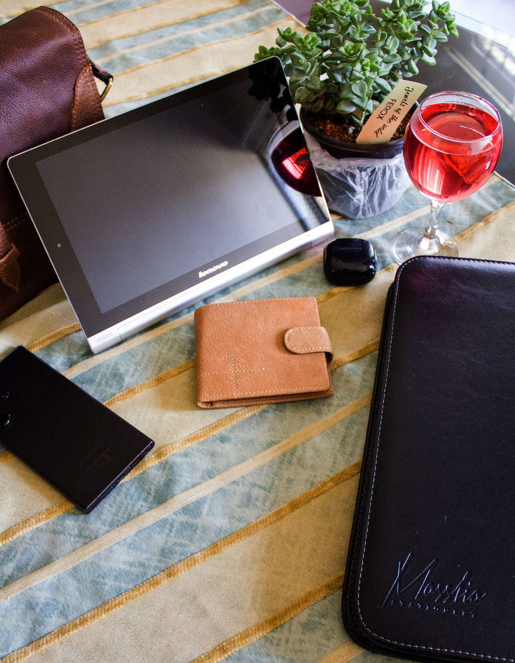 Fino DWS-8703 Genuine Leather Unique Stitched SD Card Holder Wallet with Box