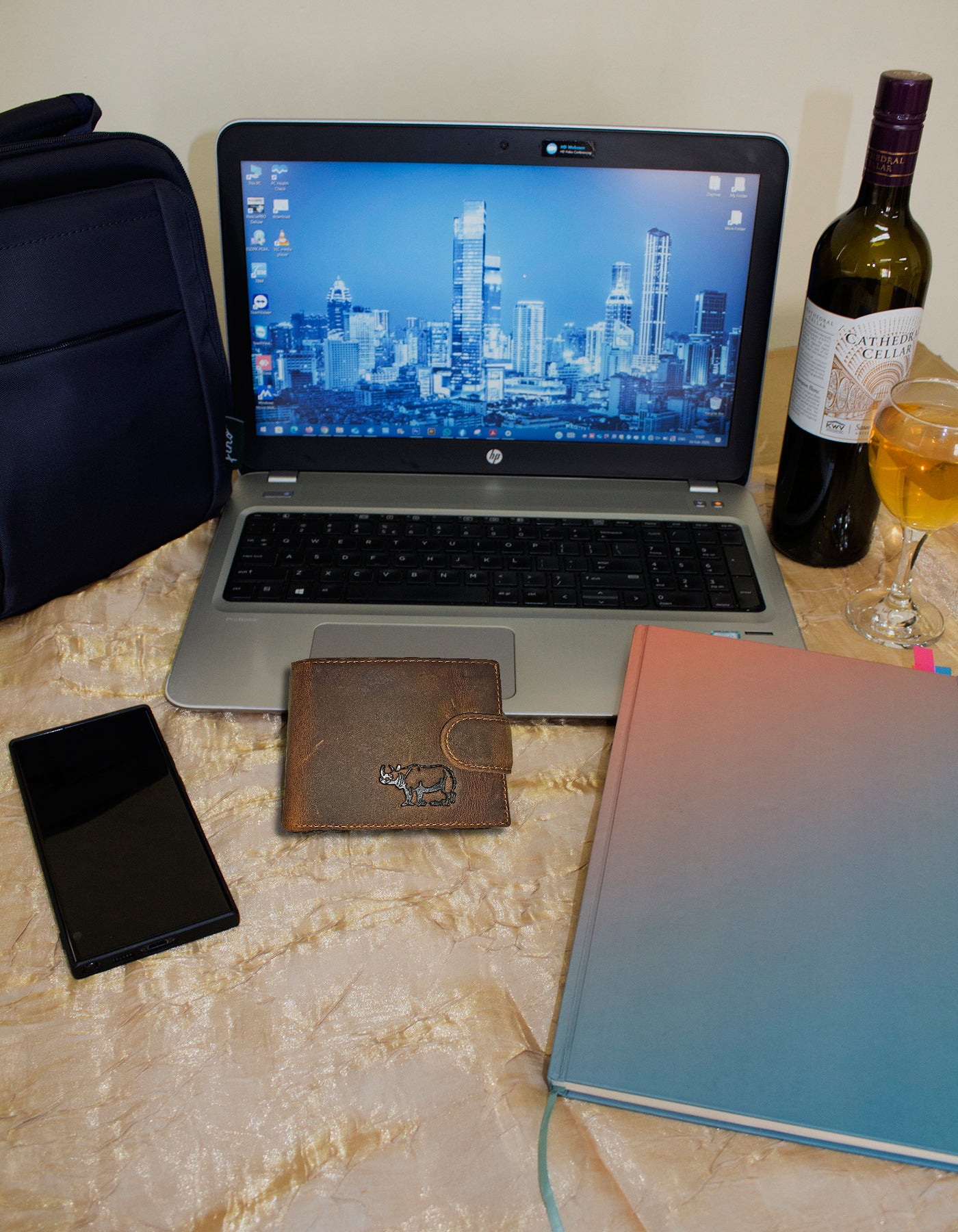 Deluxell GX-W318 Genuine Leather Rhino Embossed Card Wallet with Box