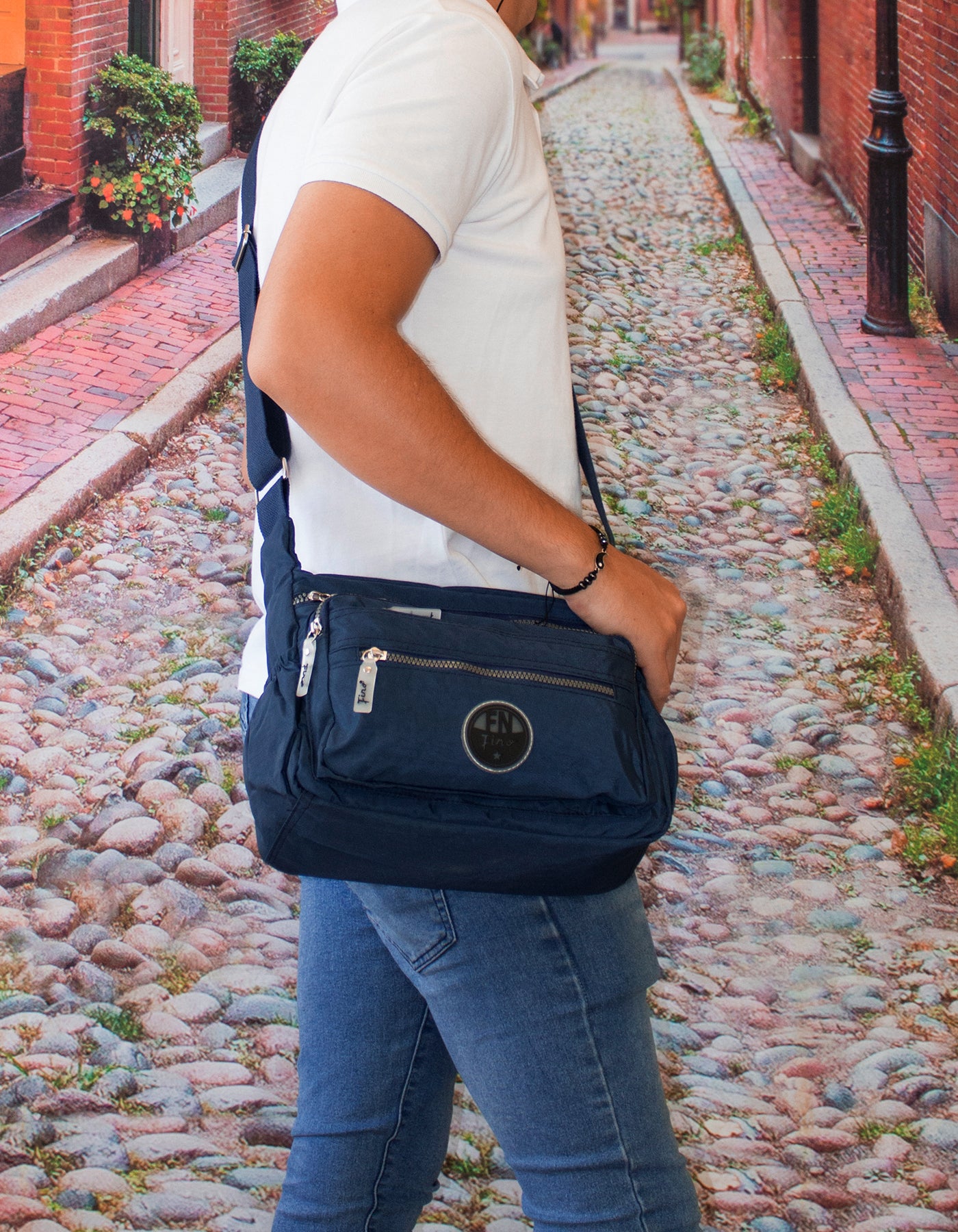 Fino SK-7738 Unisex Waterproof Ultra-Light Crinkle Nylon Crossbody Bag