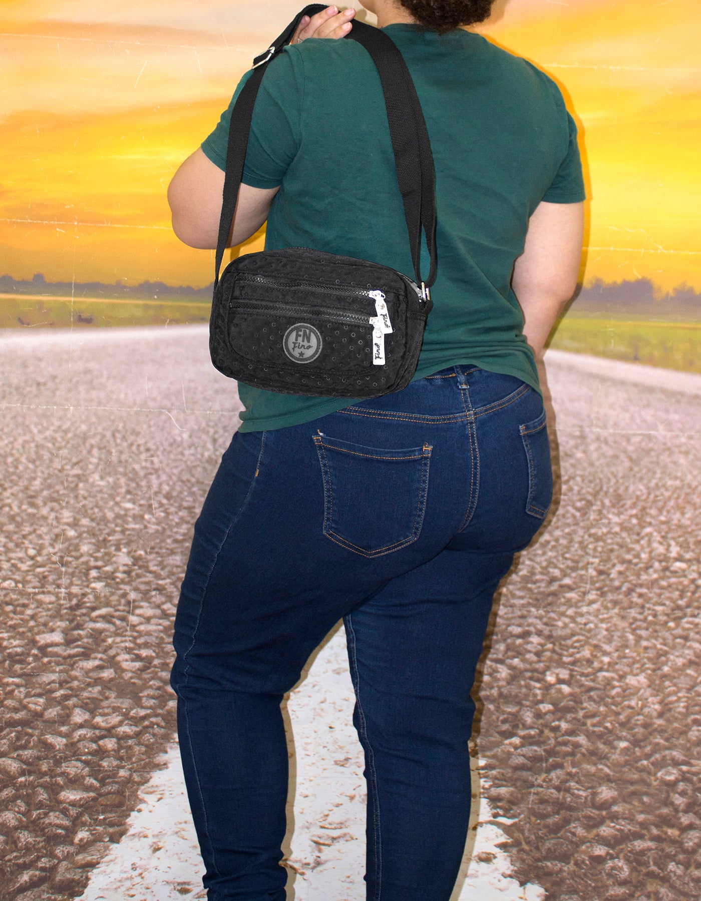 Fino SK-7744 Waterproof Ultra-Light Crinkle Nylon Crossbody/ Shoulder Bag