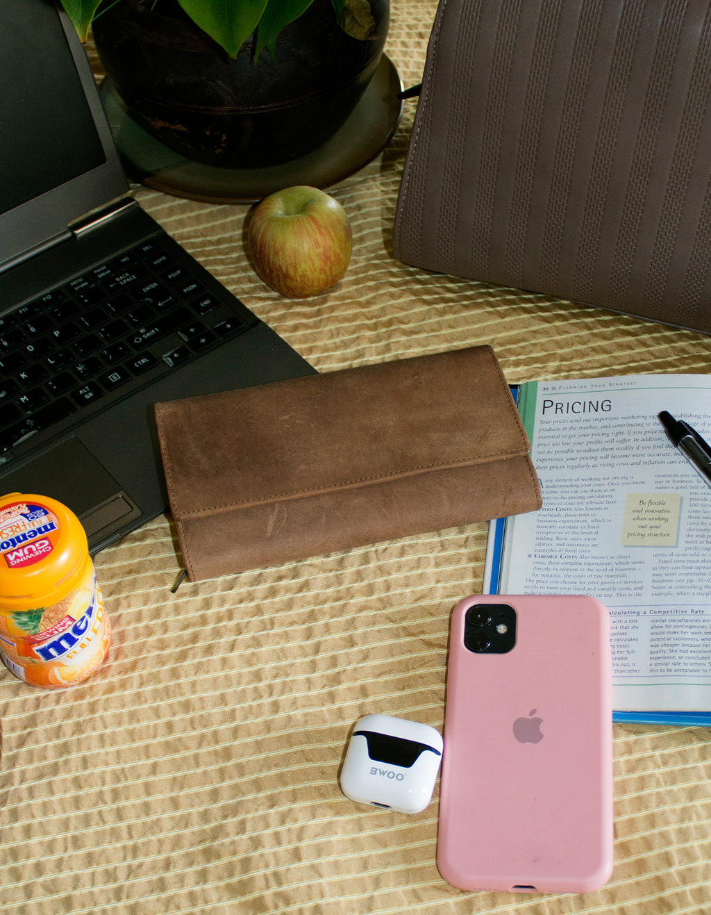 Fino SK-LV1316 Full Grain Genuine Leather Card Holder Tri-Fold Long Purse