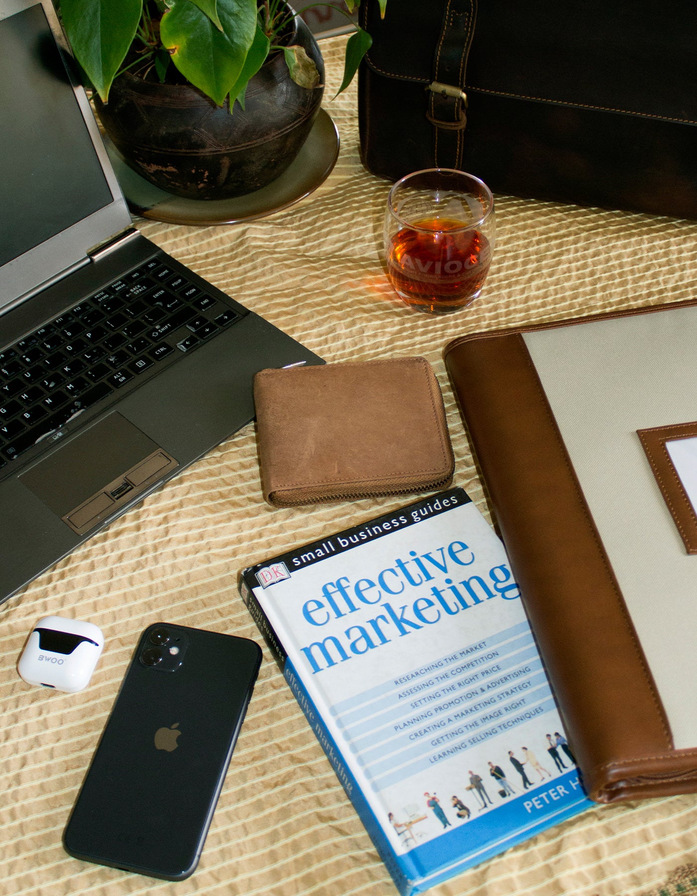 Fino SK-LV13H1 Full Grain Genuine Leather Men’s Zip Around Wallet